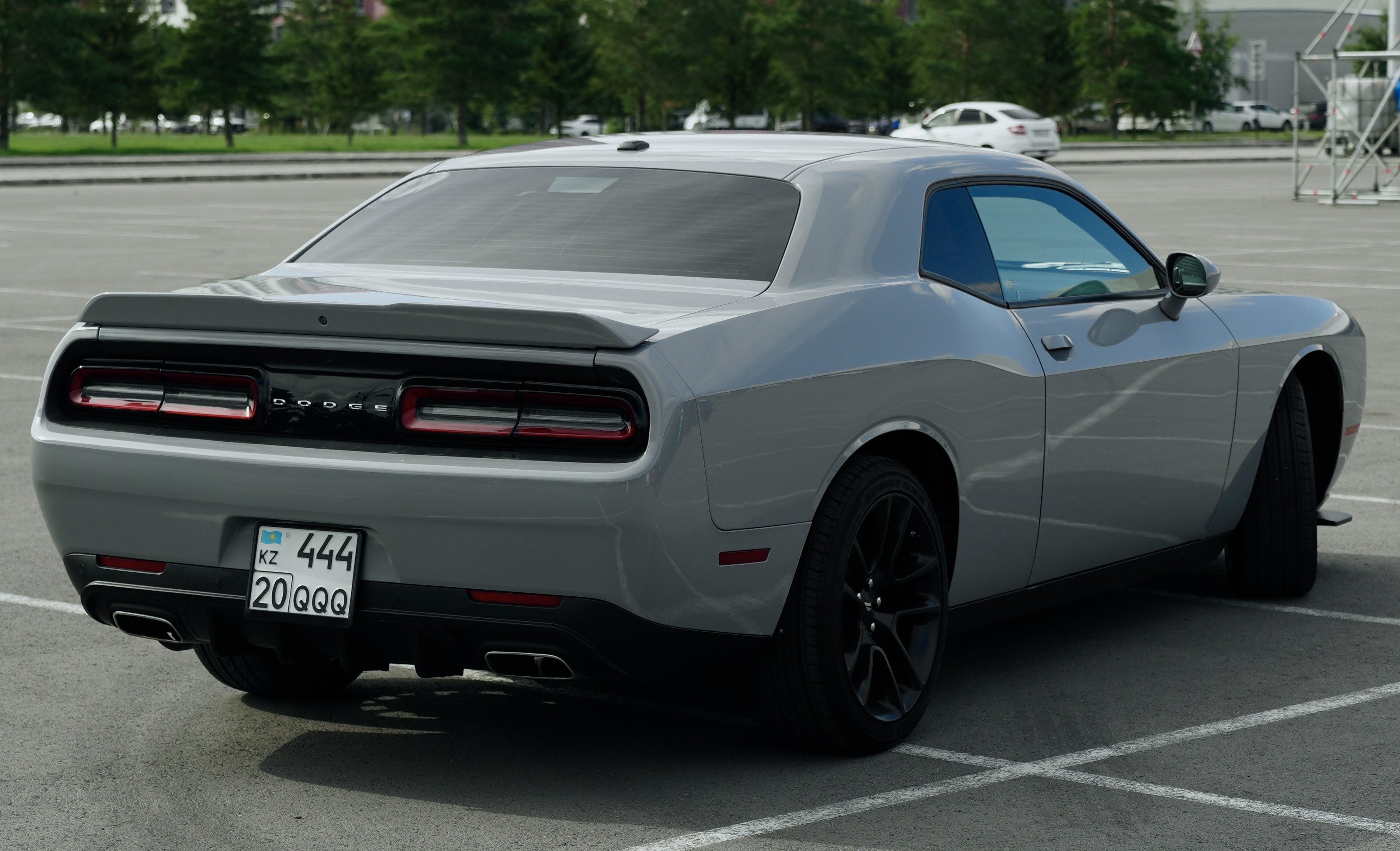 Dodge Challenger